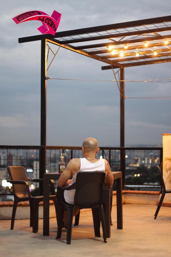 La Curva Apartamentos Cali Esterno foto