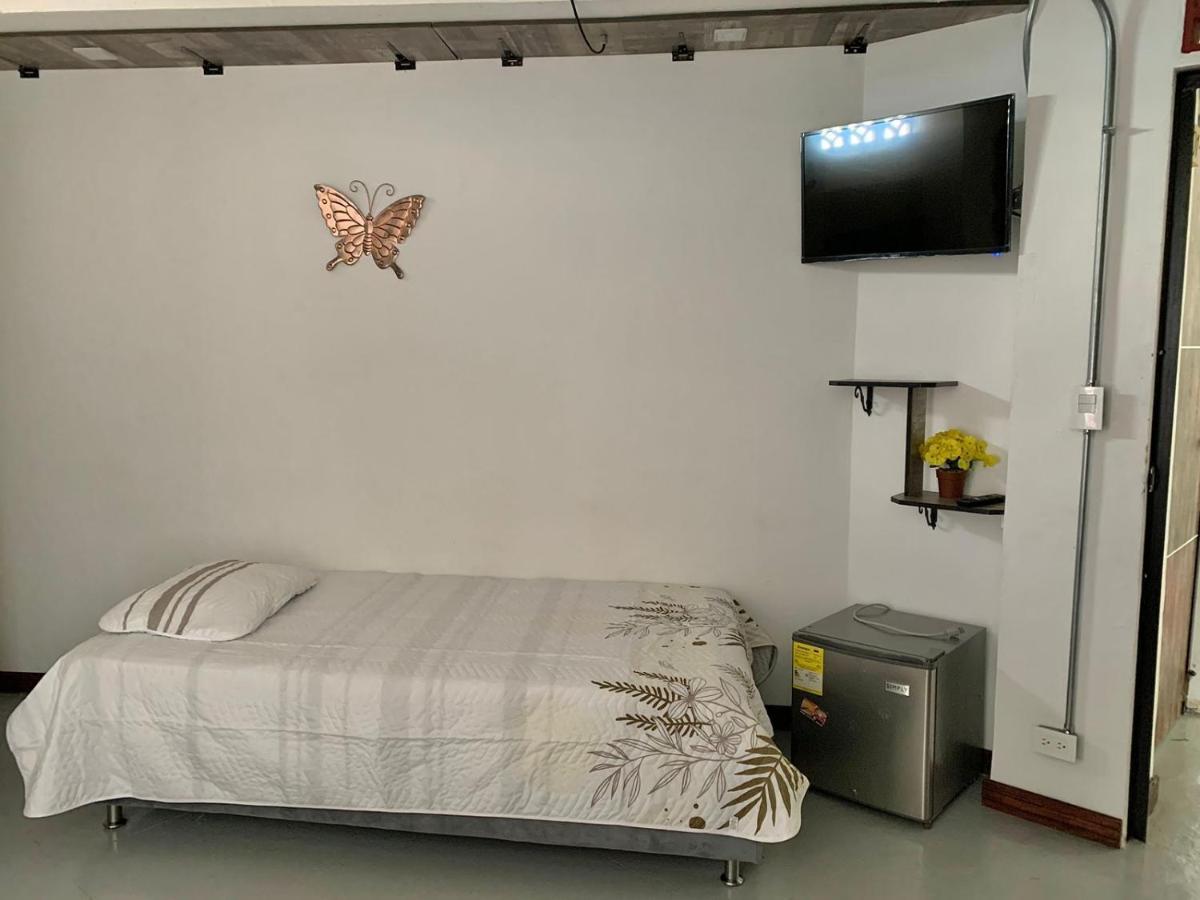 La Curva Apartamentos Cali Esterno foto